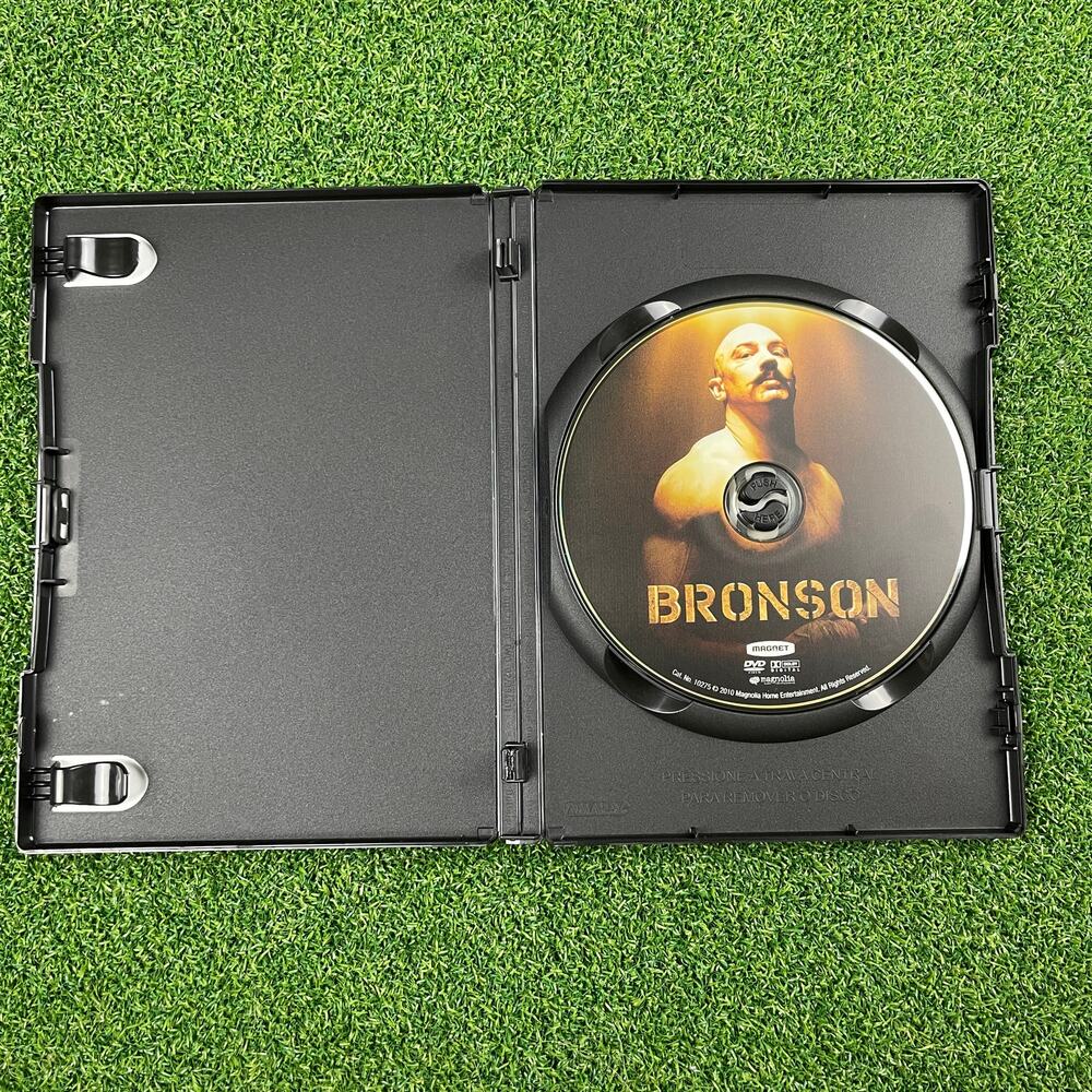 Bronson (DVD)(2008) - Picture 2 of 4